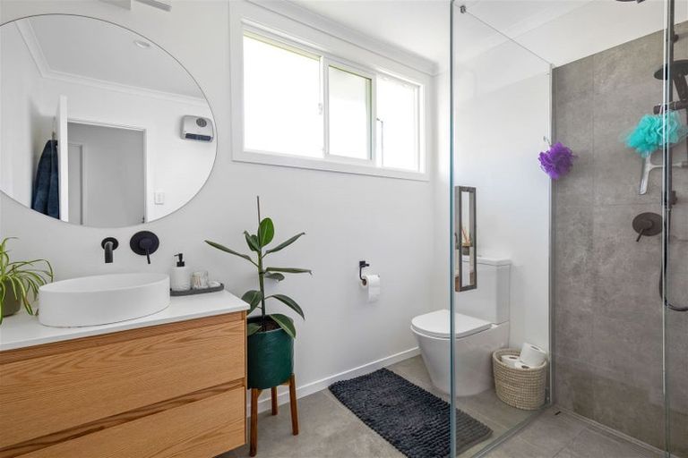 Photo of property in 103 Waenga Drive, Cromwell, 9310