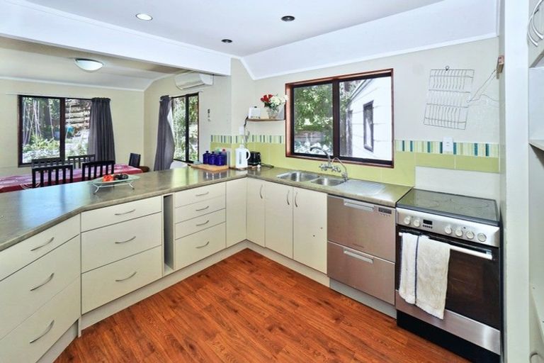 Photo of property in 10 Muir Place, Te Puke, 3119