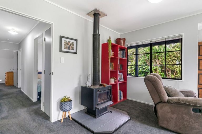Photo of property in 21 Greenfield Road, Pollok, Waiuku, 2684