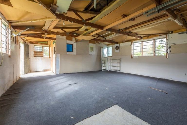 Photo of property in 48 Glenbervie Crescent, Massey, Auckland, 0614