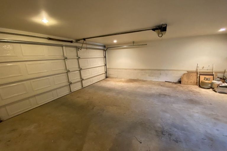 Photo of property in 4a Blackett Crescent, Meadowbank, Auckland, 1072