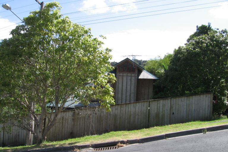 Photo of property in 97 Balmain Road, Birkenhead, Auckland, 0626