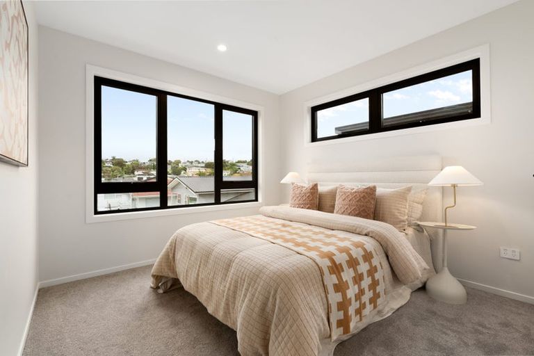 Photo of property in 51a Gordon Avenue, Forrest Hill, Auckland, 0620