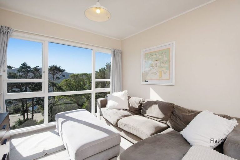 Photo of property in 2/17 Huntingdon Street, Northland, Wellington, 6012