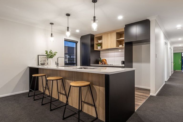 Photo of property in 104 Hinemoa Street, Levin, 5510