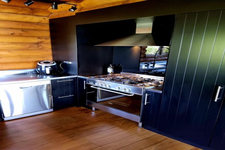 Photo of property in 25a Main Road, Hector, 7822