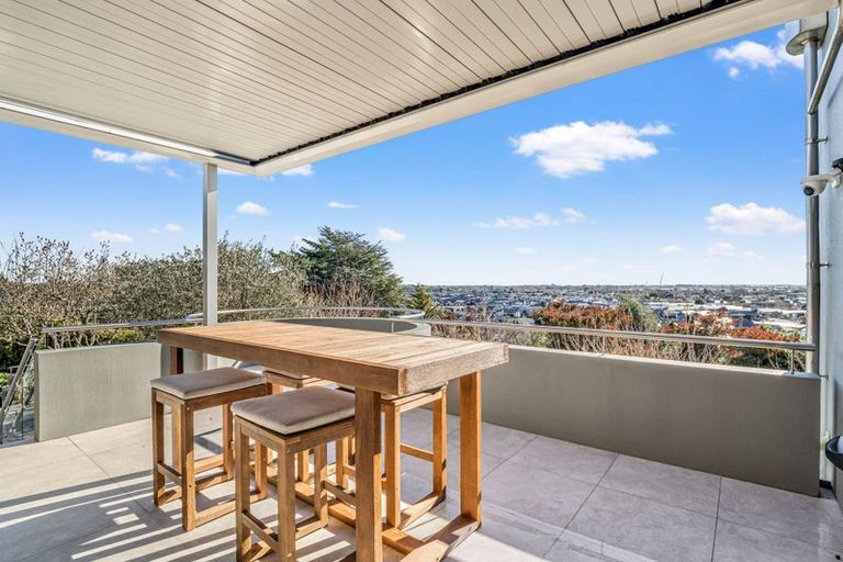 Photo of property in 891 Cashmere Road, Halswell, Christchurch, 8025