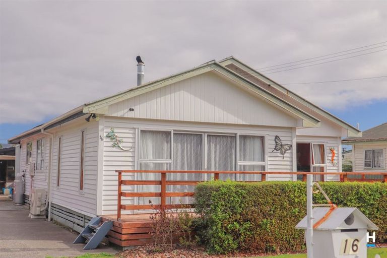 Photo of property in 16 Ohau Street, Dobson, Greymouth, 7805