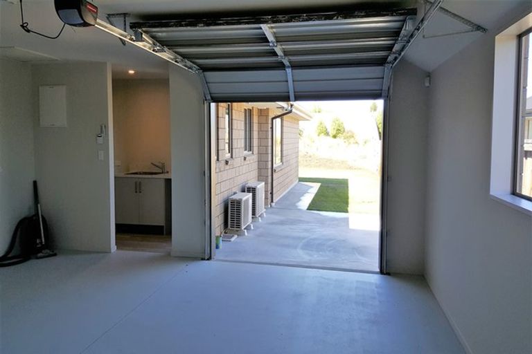 Photo of property in 77 Willowside Place, Amberley, 7410