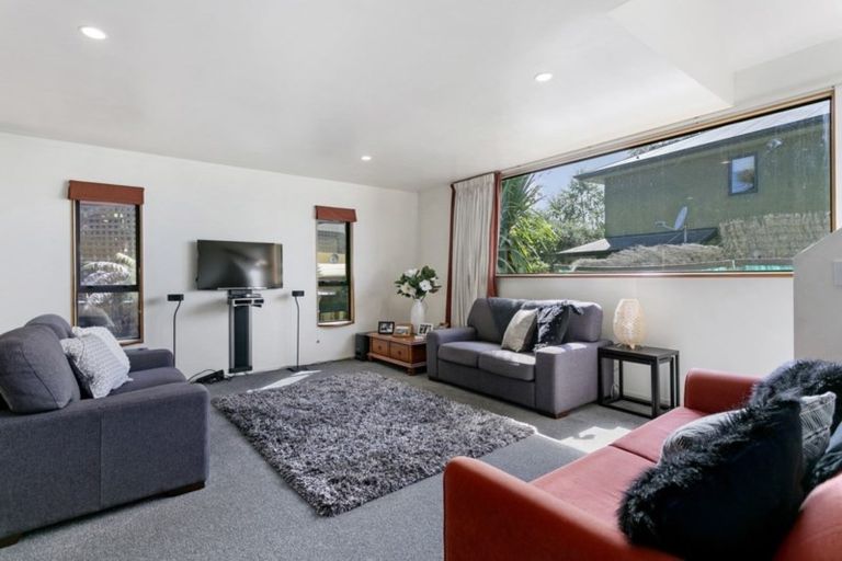 Photo of property in 2/126 Te Heuheu Street, Taupo, 3330