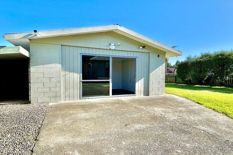 Photo of property in 11 Matai Street, Edgecumbe, 3120