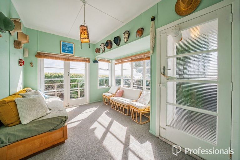 Photo of property in 31 Konini Street, Eastbourne, Lower Hutt, 5013