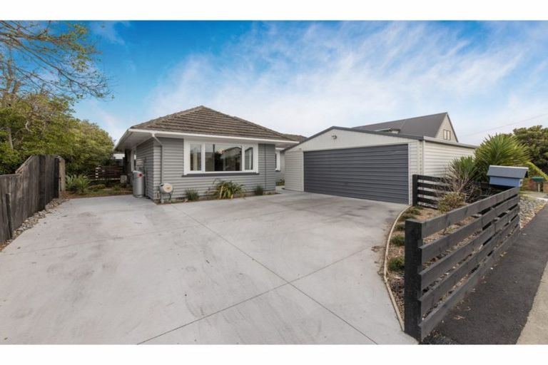 Photo of property in 120 Pine Avenue, South New Brighton, Christchurch, 8062