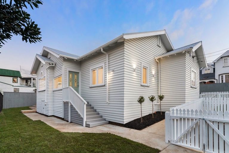Photo of property in 7 Garfield Street, Parnell, Auckland, 1052