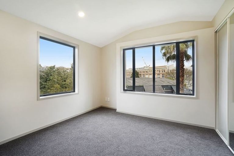 Photo of property in 21 Dovedale Place, Parnell, Auckland, 1010