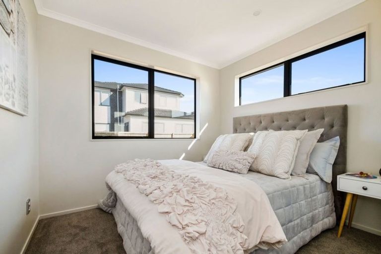 Photo of property in 4 Te Aramanu Crescent, Papakura, 2110