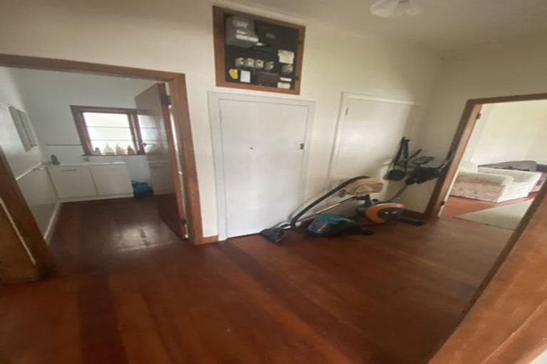 Photo of property in 77 Avalon Drive, Nawton, Hamilton, 3200