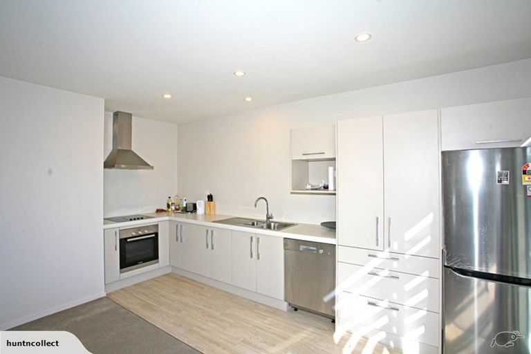 Photo of property in 11g Clarence Street South, Addington, Christchurch, 8024