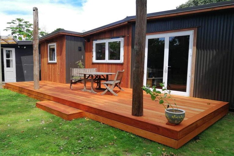 Photo of property in 317 Clifton Road, Te Awanga, 4102