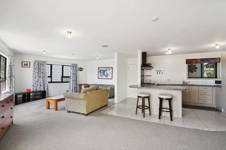 Photo of property in 7 Taihiki Road, Clarks Beach, 2122