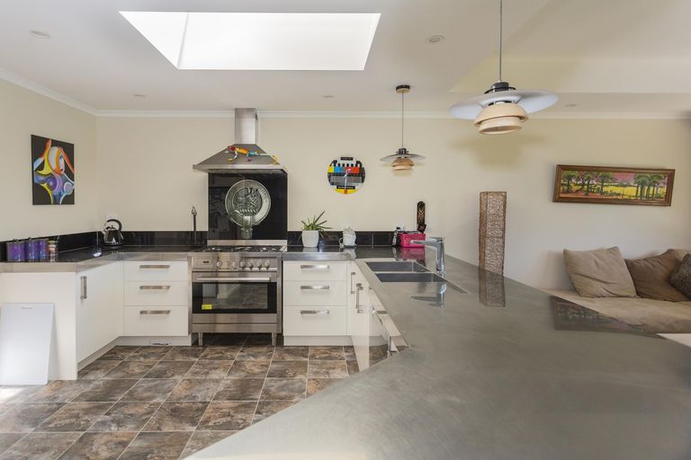 Photo of property in 33c Charles Street, Weston, Oamaru, 9401