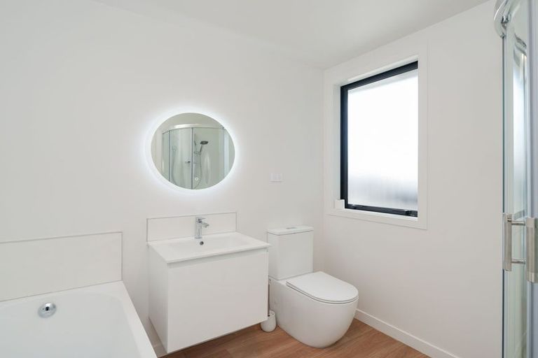 Photo of property in 20b Holloway Street, Waikiwi, Invercargill, 9810