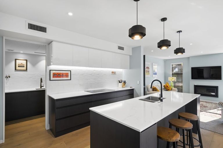 Photo of property in 20 Wai-iti Terrace, Burnside, Christchurch, 8053