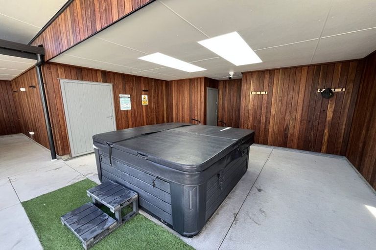 Photo of property in 33 Beach Road, Tahunanui, Nelson, 7011