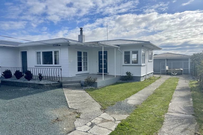 Photo of property in 316 Suffolk Road, Stoke, Nelson, 7011