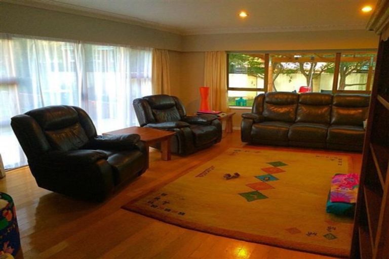 Photo of property in 1/183 Bucklands Beach Road, Bucklands Beach, Auckland, 2012