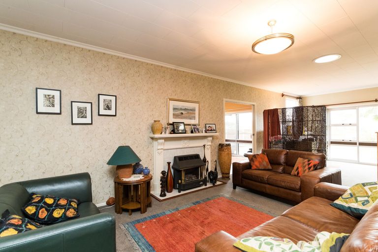 Photo of property in 247 Vogel Street, Roslyn, Palmerston North, 4414