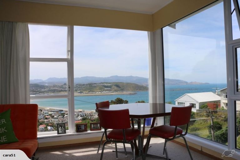 Photo of property in 11 Carlton Street, Melrose, Wellington, 6023