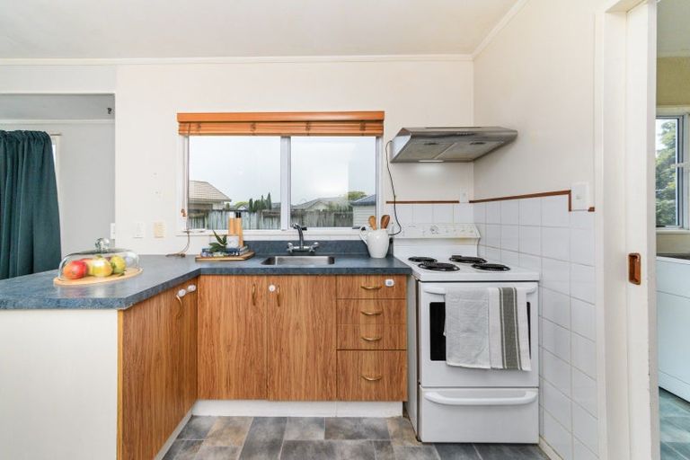 Photo of property in 31 Lydia Place, Kelvin Grove, Palmerston North, 4414