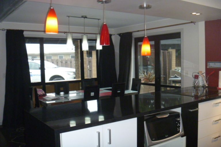 Photo of property in 8 Ellis Street, Alexandra, 9320