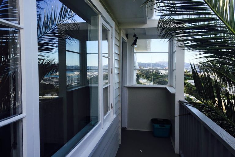 Photo of property in 24b Connaught Terrace, Brooklyn, Wellington, 6021