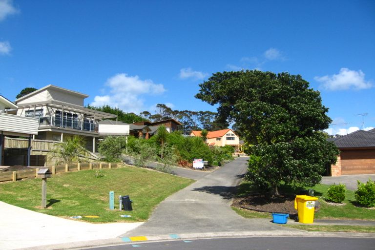 Photo of property in 24 Javelin Close, Gulf Harbour, Whangaparaoa, 0930
