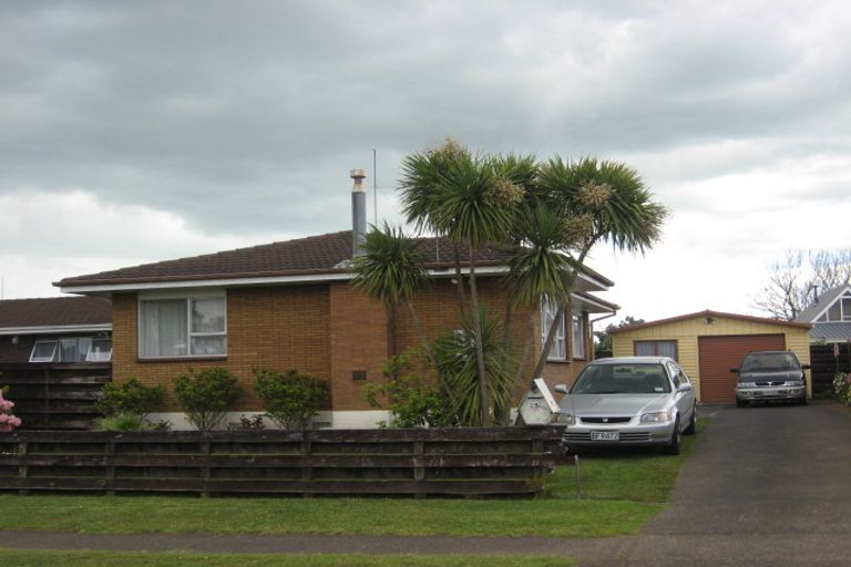 Photo of property in 25 John Walker Drive, Manurewa, Auckland, 2102
