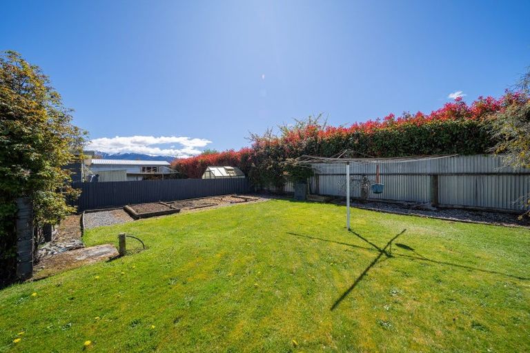 Photo of property in 43 Mackinnon Loop, Te Anau, 9600