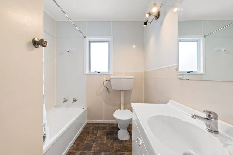 Photo of property in 38 Fifth Avenue, Avenues, Whangarei, 0110