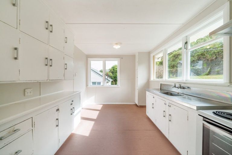 Photo of property in 91 Mungavin Avenue, Ranui, Porirua, 5024