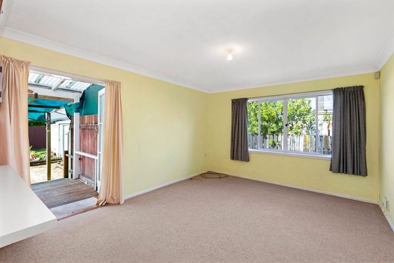 Photo of property in 36 Hakanoa Street, Huntly, 3700