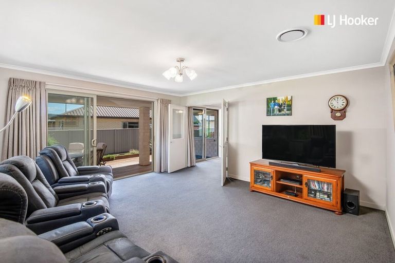 Photo of property in 17 Watt Street, Mosgiel, 9024