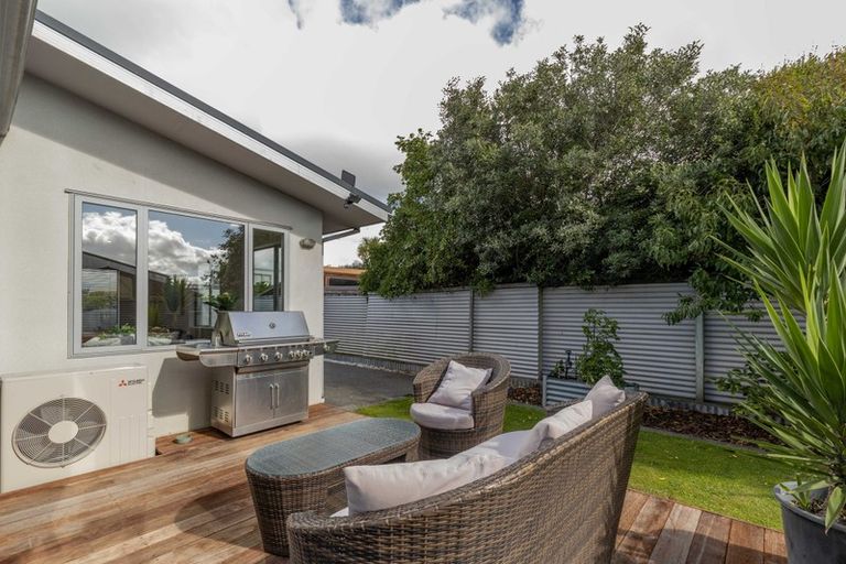 Photo of property in 18b Jervois Street, New Brighton, Christchurch, 8061