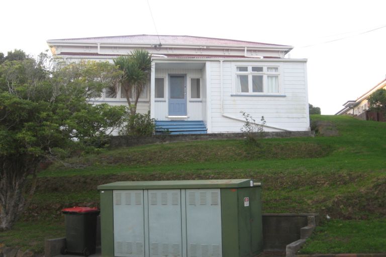 Photo of property in 114 Seatoun Heights Road, Seatoun, Wellington, 6022
