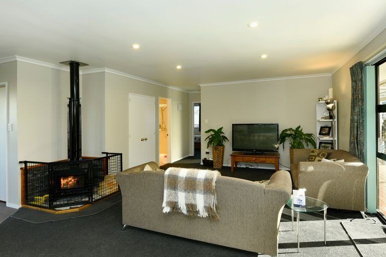 Photo of property in 17c Martin Avenue, Wakefield, 7025