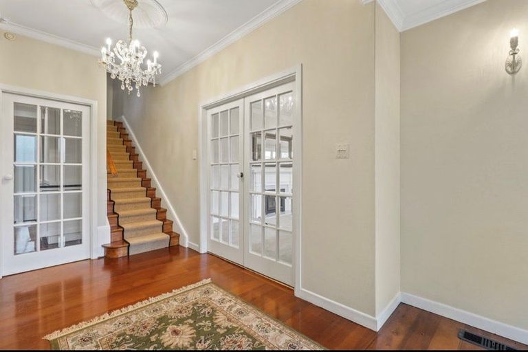 Photo of property in 1 Homewood Avenue, Karori, Wellington, 6012