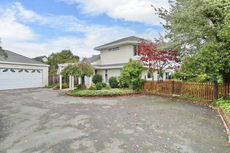 Photo of property in 16 Bridget Lane, Rangiora, 7400