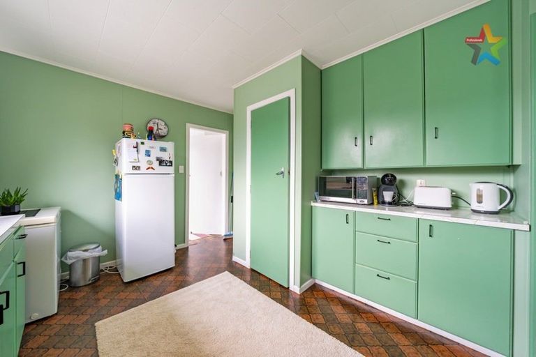 Photo of property in 45 Meremere Street, Wainuiomata, Lower Hutt, 5014