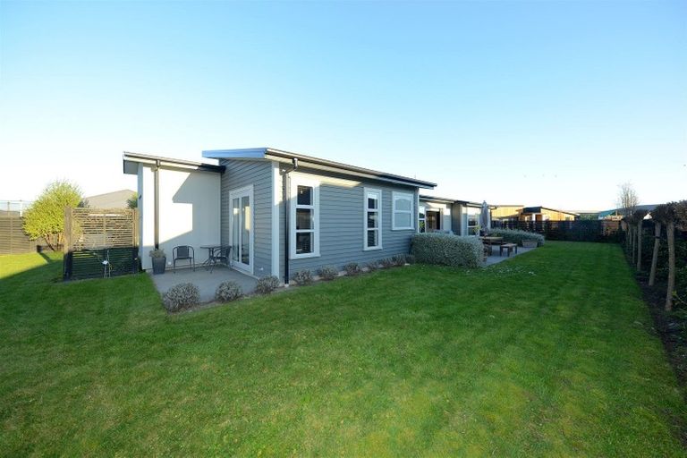 Photo of property in 25 Wakeman Way, Kaiapoi, 7630