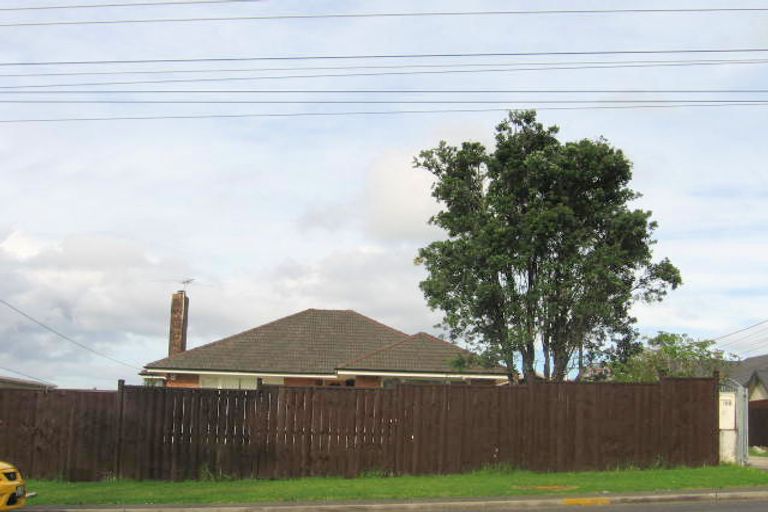 Photo of property in 108 Rosier Road, Glen Eden, Auckland, 0602